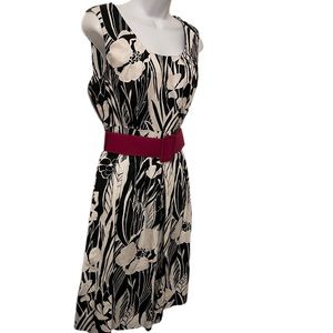 East 5th dress w/pink belt